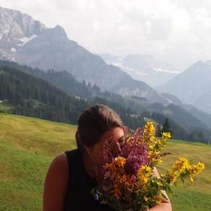 Meet your Posher, Jamie